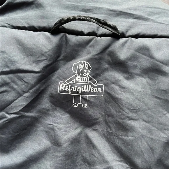 Refrigiwear Men's Black Puffer Jacket - Picture 4 of 4